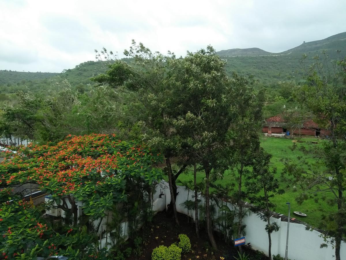 Palette - Spring Hills Resort Pirangut 외부 사진